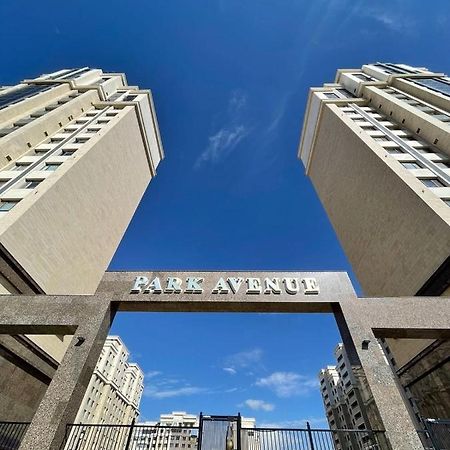Whitehome In Park Avenue Nur-Sultan  Exterior photo