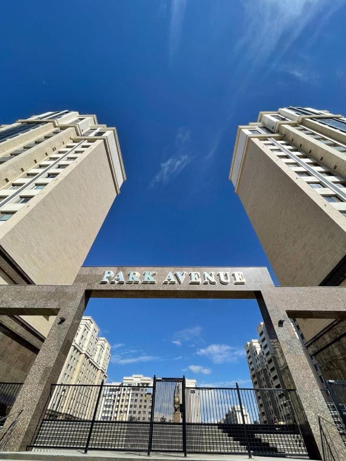 Whitehome In Park Avenue Nur-Sultan  Exterior photo